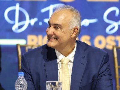 8730_carlos2-jpg.jpg