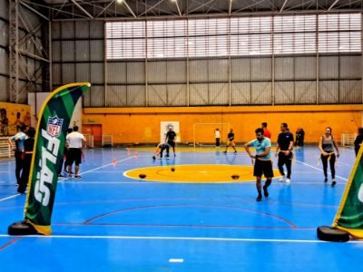 flag-football-ganha-espaco-nas-escolas-municipais-de-petropolis-e-abre-novas-oportunidades-para-estu.jpeg
