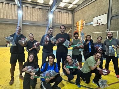 secretaria-de-educacao-inicia-entrega-de-kits-do-programa-flag-football-para-31-escolas-em-petropoli.jpeg